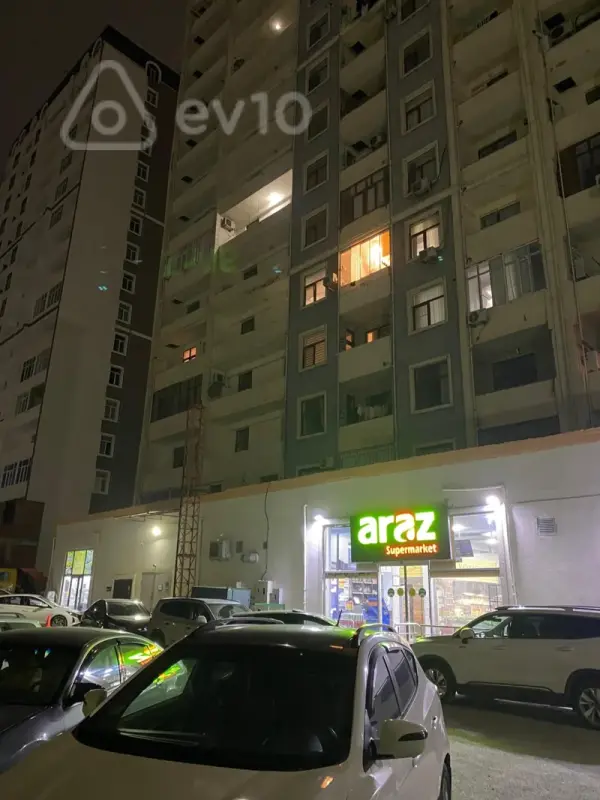 Satılır 3 otaqlı yeni tikili 98 m²