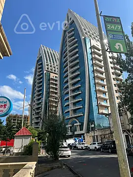 Satılır 4 otaqlı yeni tikili 193 m² — Bakı, Yasamal 4 otaq 193.00 m²