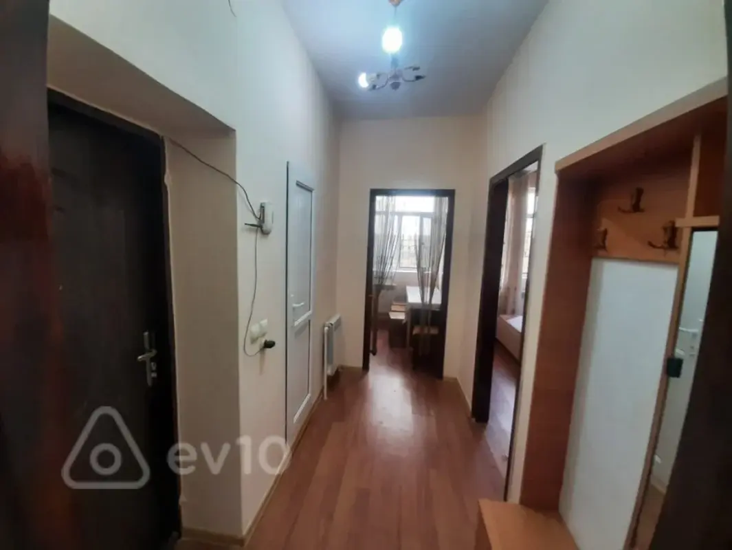 Kirayə verilir 2 otaqlı yeni tikili 52 m²