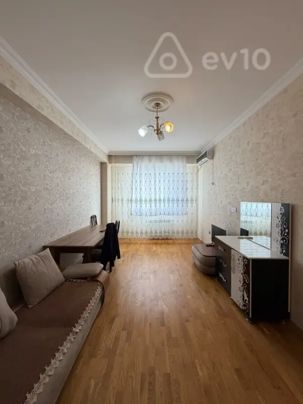 Satılır 2 otaqlı yeni tikili 66 m²