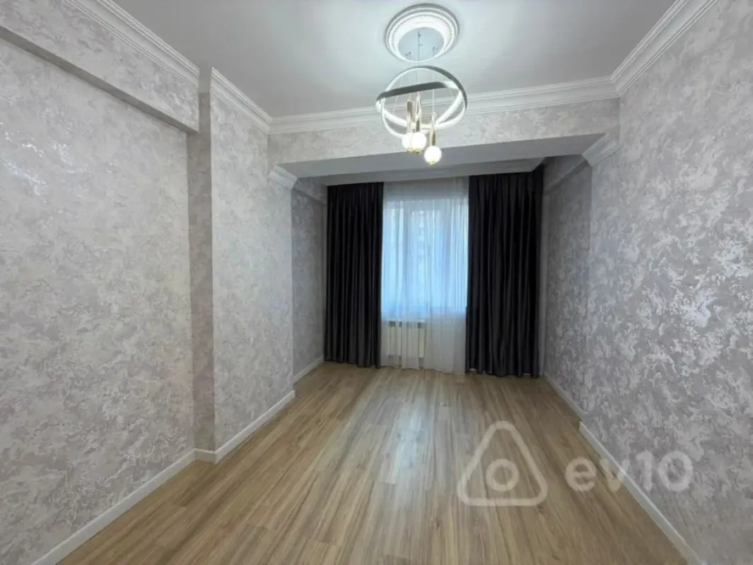 Satılır 2 otaqlı yeni tikili 56 m²