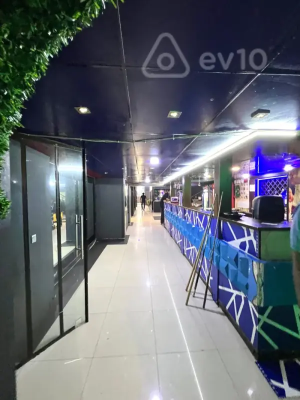 Kirayə verilir mənzil 1000 m²