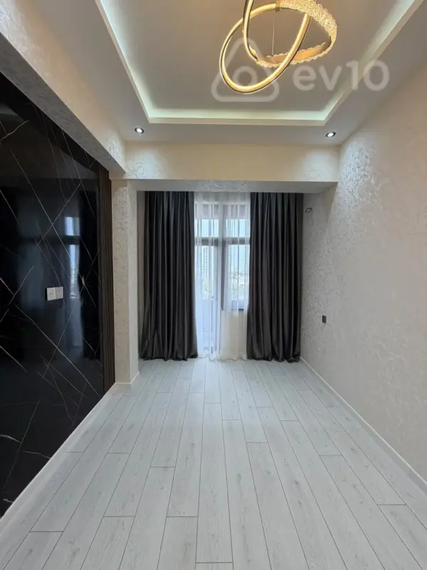 Satılır 2 otaqlı yeni tikili 50 m²
