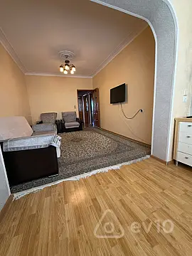 Satılır 2 otaqlı köhnə tikili 65 m² — Bakı, Yasamal 2 otaq 65.00 m²
