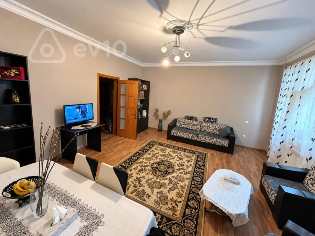 Satılır 3 otaqlı yeni tikili 125 m²