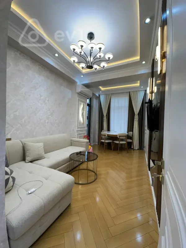 Satılır 2 otaqlı yeni tikili 46 m²
