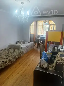 Satılır 1 otaqlı köhnə tikili 40 m² — Bakı, Nizami 1 otaq 40.00 m²