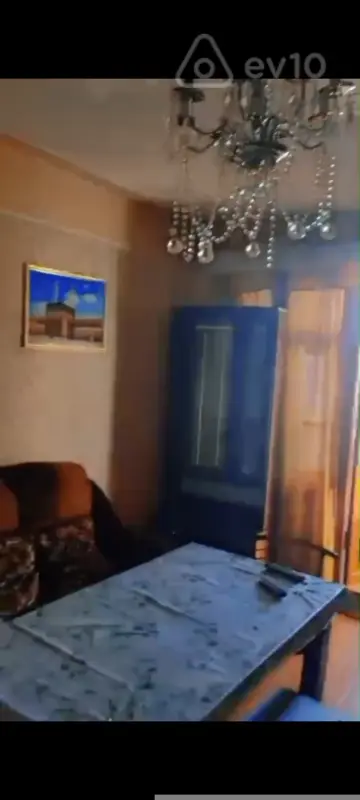 Kirayə verilir 3 otaqlı köhnə tikili 55 m²