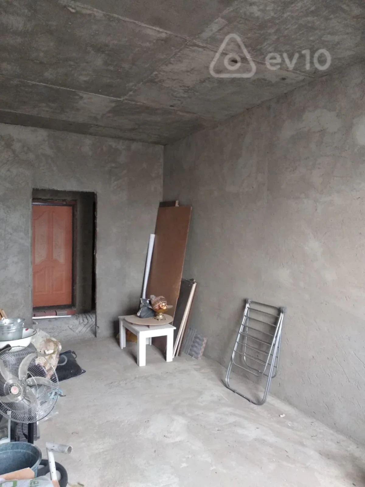 Satılır 2 otaqlı yeni tikili 80 m²