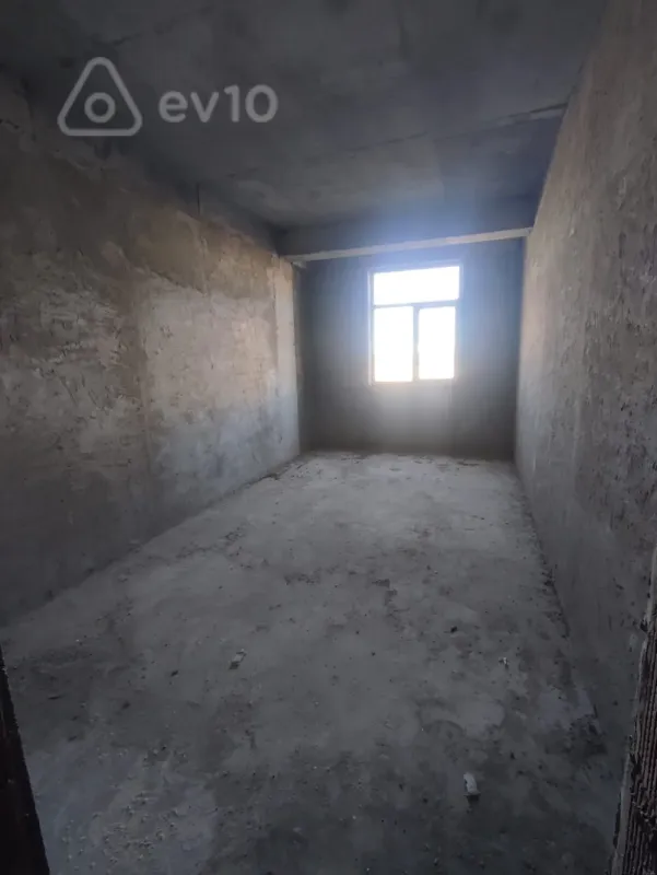 Satılır 2 otaqlı yeni tikili 80 m²