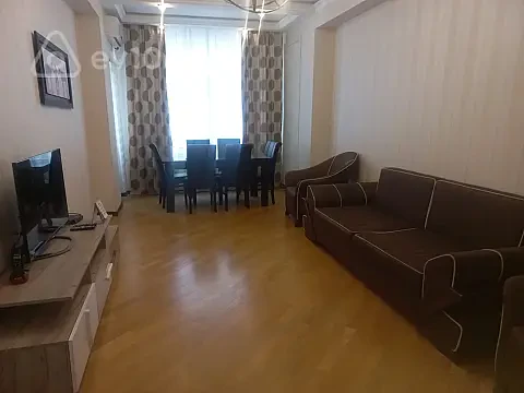 Kirayə verilir 2 otaqlı yeni tikili 95 m² — Bakı, Nərimanov 2 otaq 95.00 m²