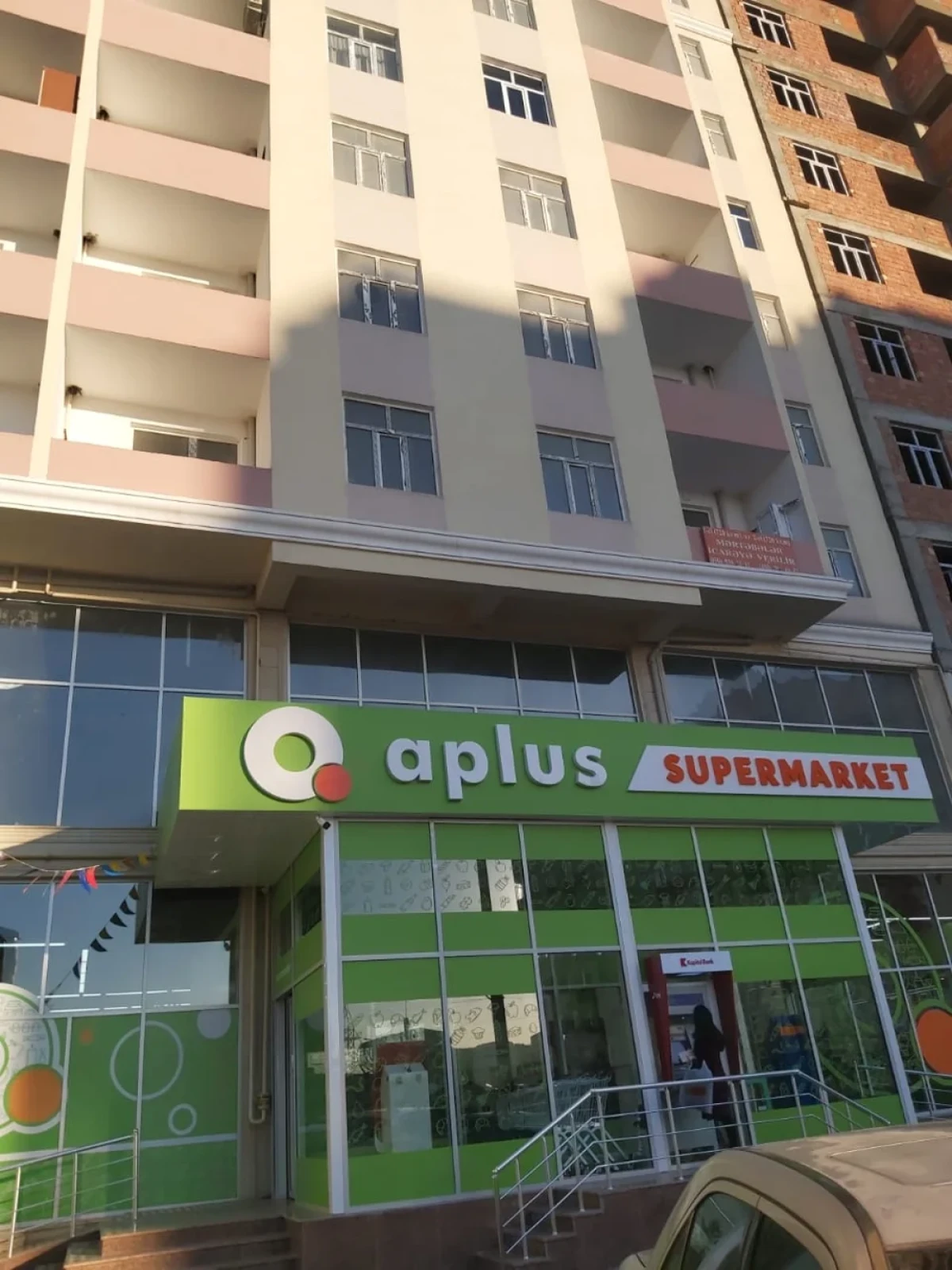 Satılır 2 otaqlı yeni tikili 55 m²