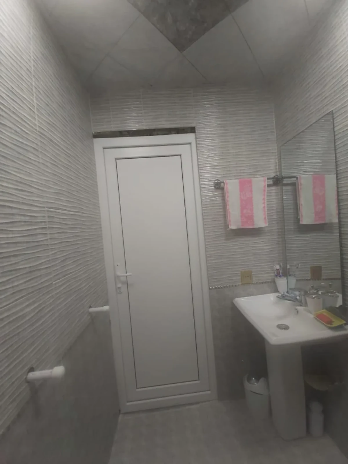 Satılır 2 otaqlı yeni tikili 55 m²