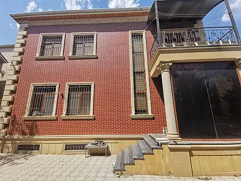 Satılır 6 otaqlı həyət evi 300 m²