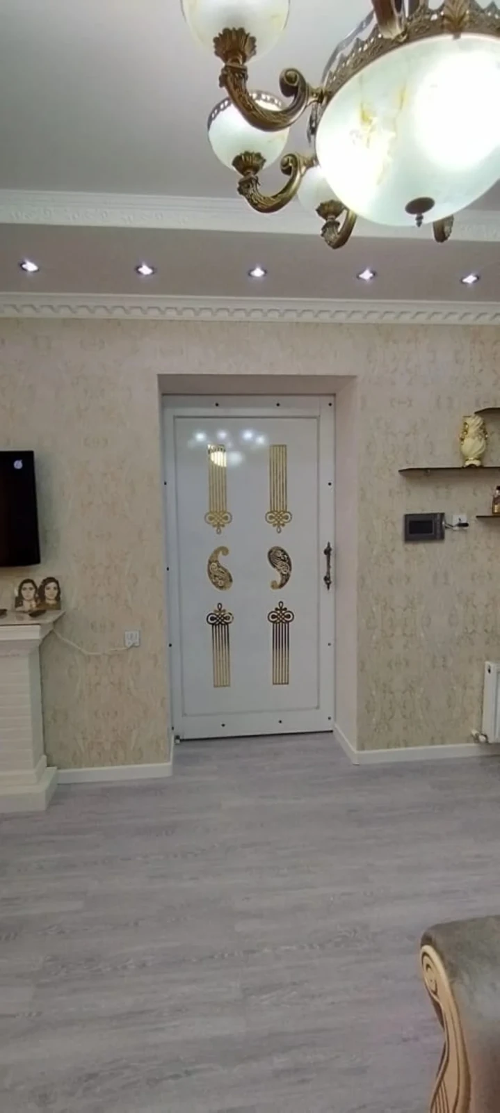 Satılır 4 otaqlı həyət evi 210 m²