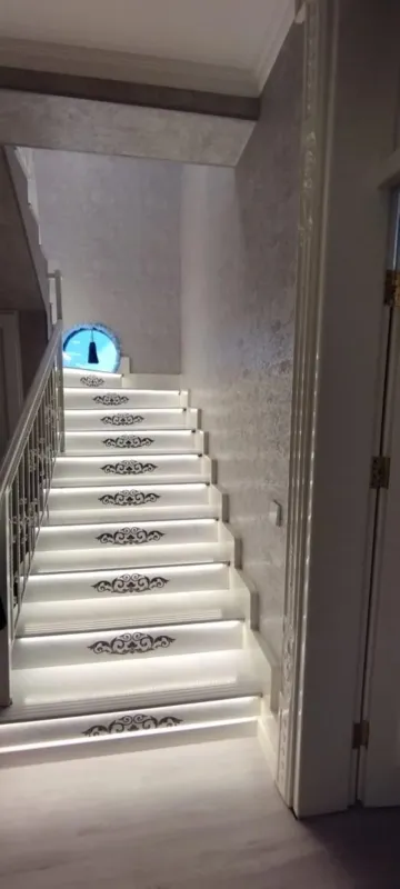 Satılır 4 otaqlı həyət evi 210 m²