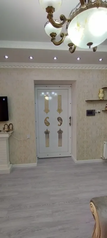 Satılır 4 otaqlı həyət evi 210 m²