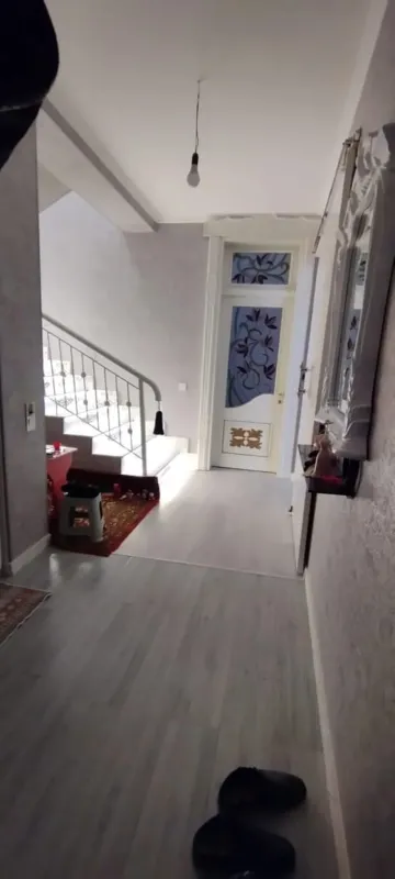 Satılır 4 otaqlı həyət evi 210 m²