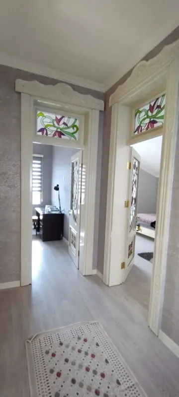 Satılır 4 otaqlı həyət evi 210 m²