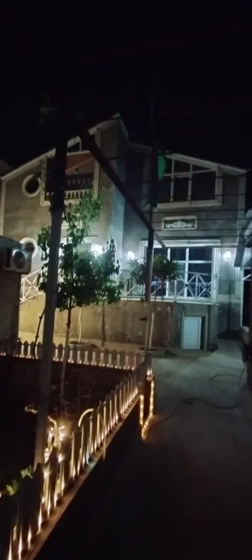 Satılır 4 otaqlı həyət evi 210 m²