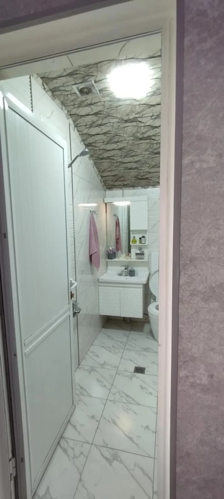 Satılır 4 otaqlı həyət evi 210 m²