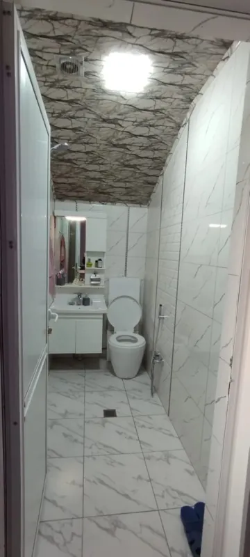 Satılır 4 otaqlı həyət evi 210 m²