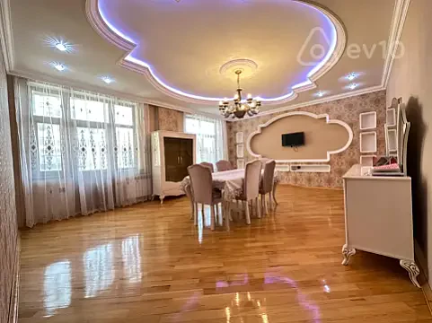 Kirayə verilir 3 otaqlı yeni tikili 137 m² — Bakı, Xətai 3 otaq 137.00 m²