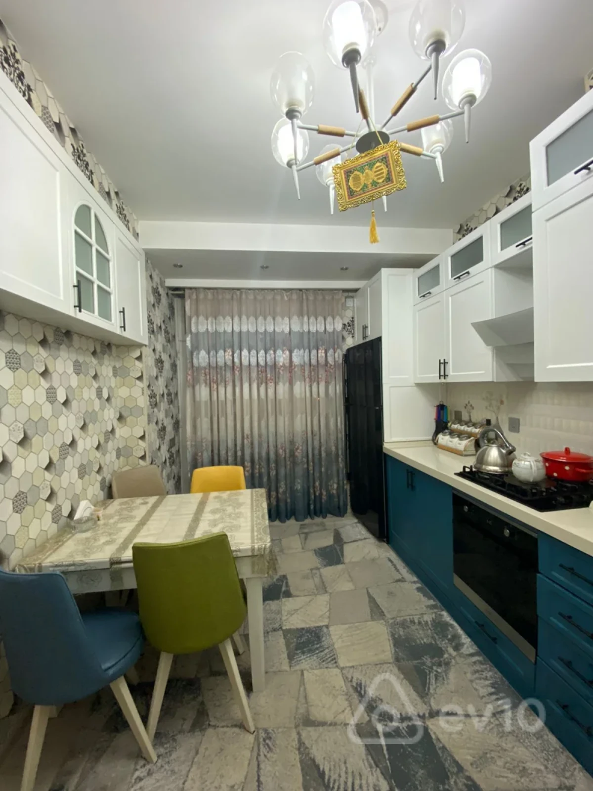 Satılır 3 otaqlı yeni tikili 90 m²