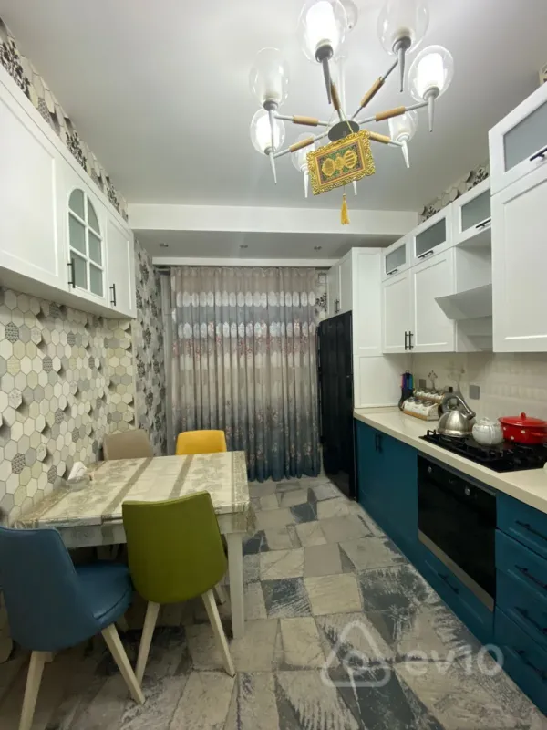 Satılır 3 otaqlı yeni tikili 90 m²