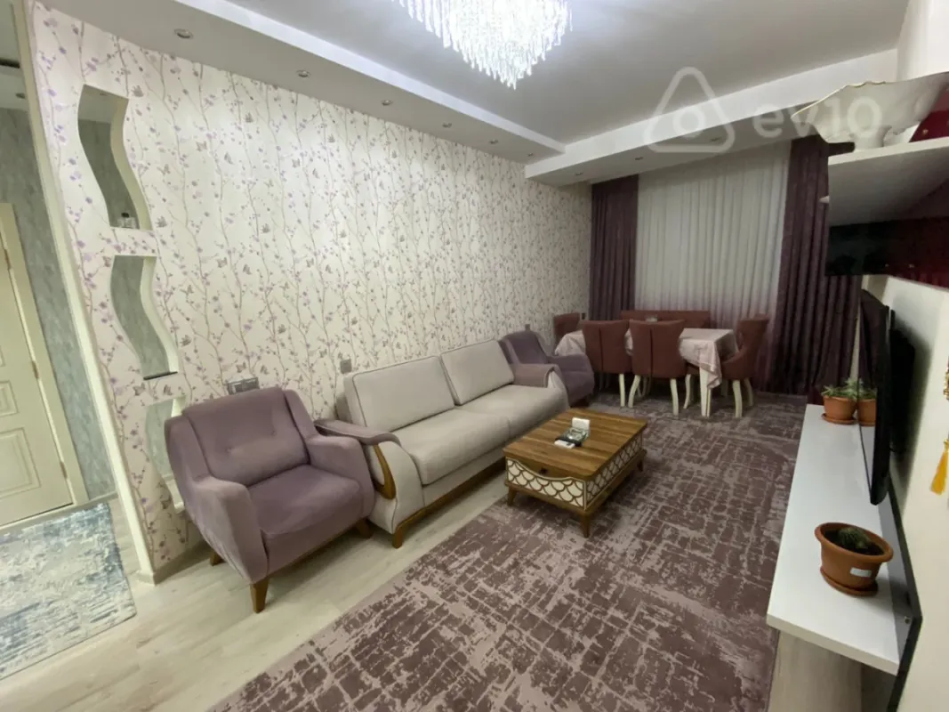 Satılır 3 otaqlı yeni tikili 90 m²
