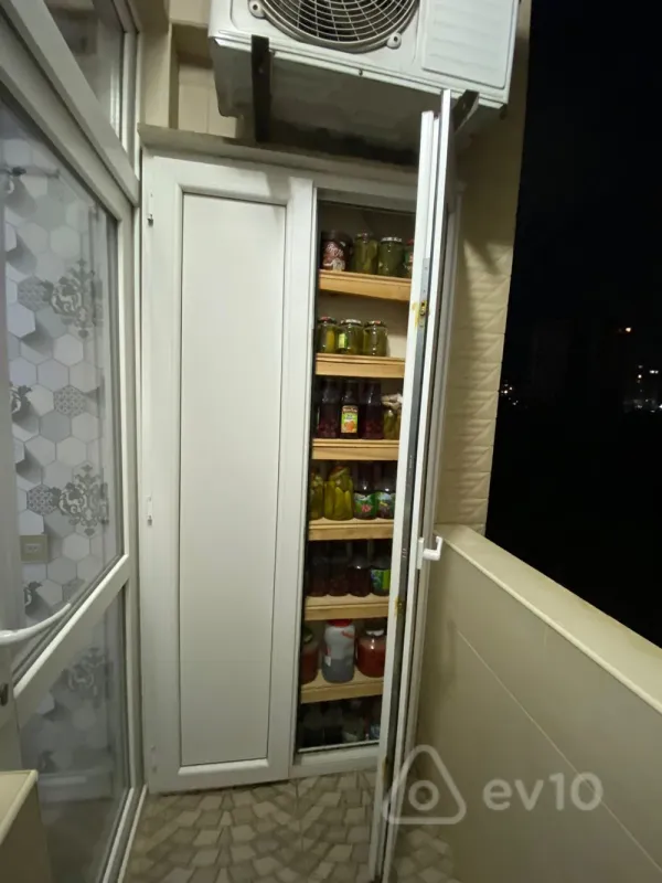 Satılır 3 otaqlı yeni tikili 90 m²