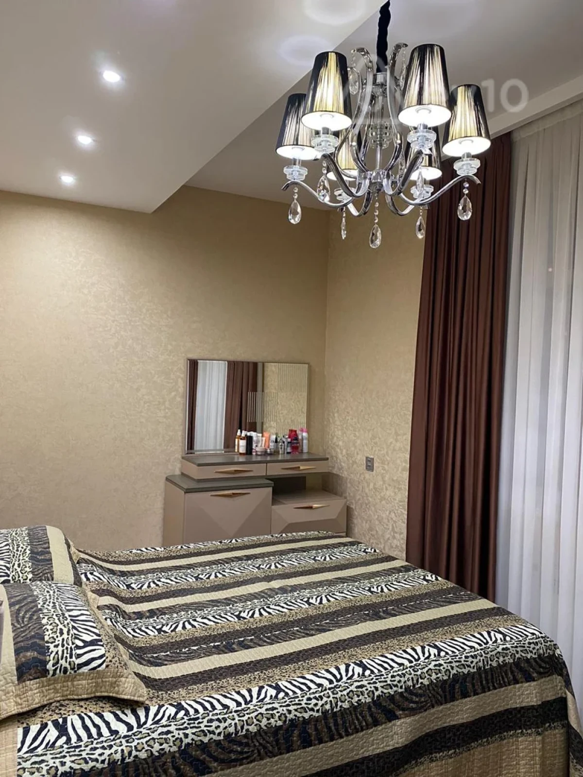 Satılır 3 otaqlı yeni tikili 90 m²