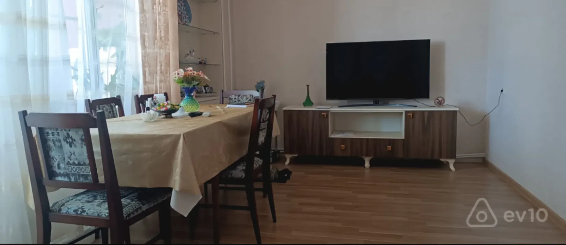 Kirayə verilir 3 otaqlı köhnə tikili 65 m²