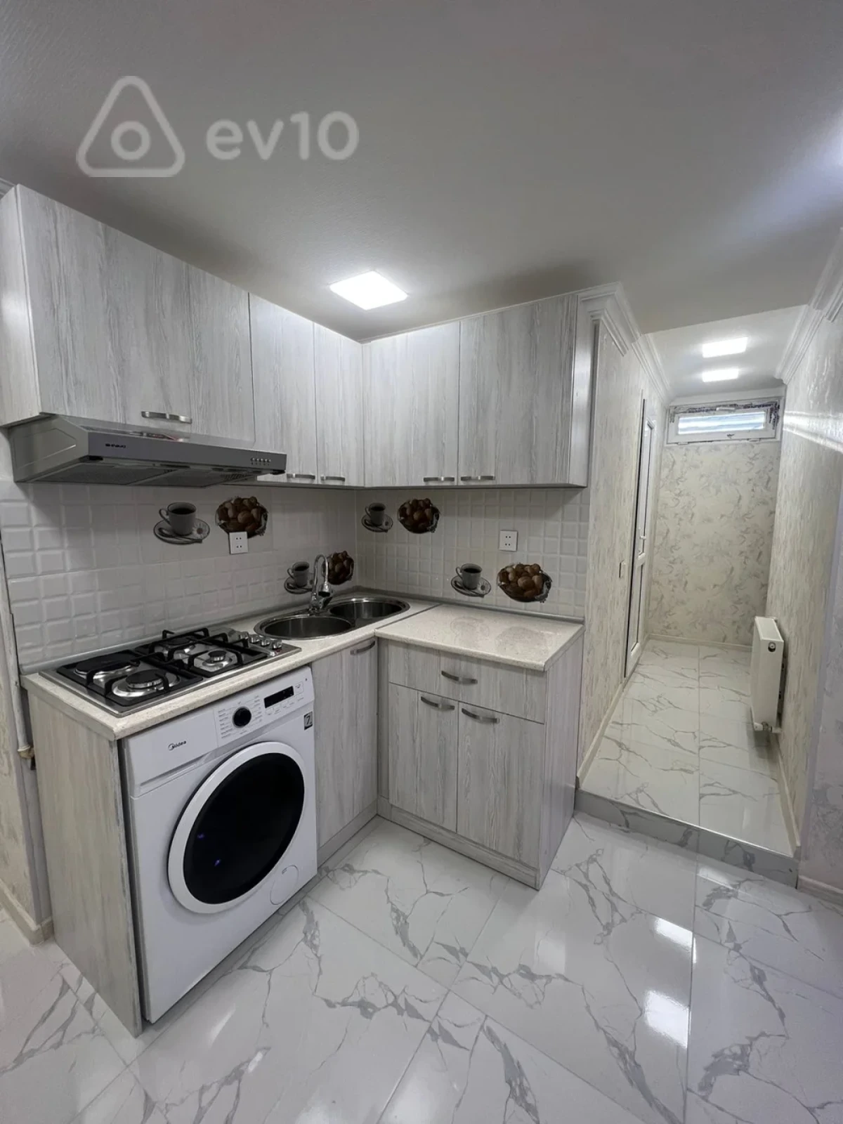 Kirayə verilir 2 otaqlı həyət evi 55 m²
