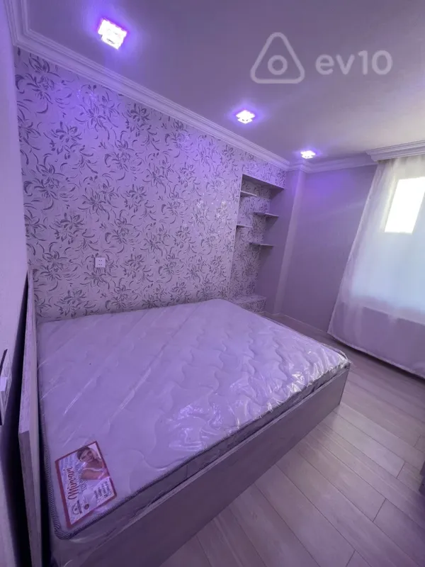 Kirayə verilir 2 otaqlı həyət evi 55 m²