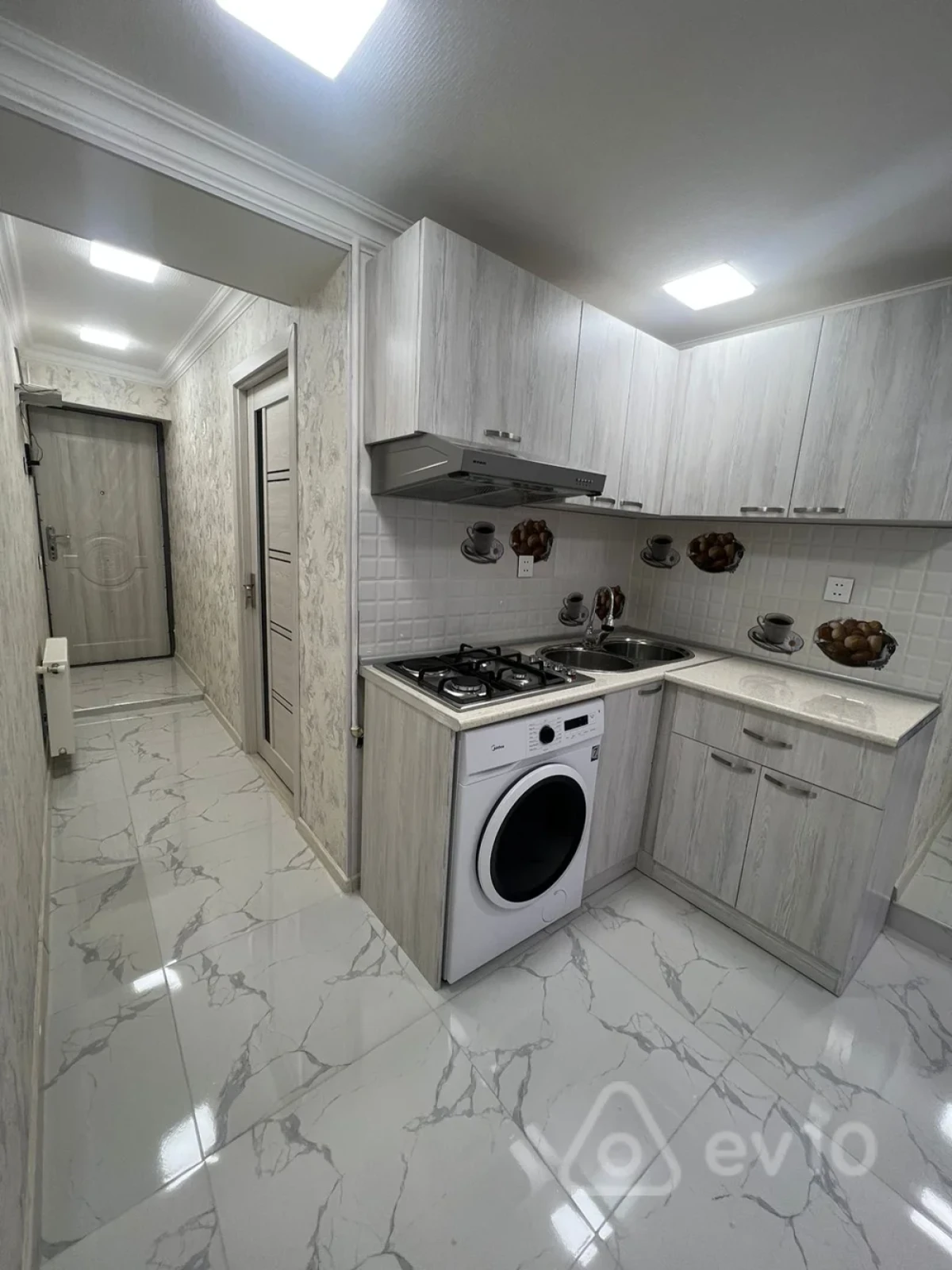 Kirayə verilir 2 otaqlı həyət evi 55 m²