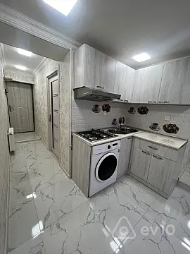 Kirayə verilir 2 otaqlı həyət evi 55 m²