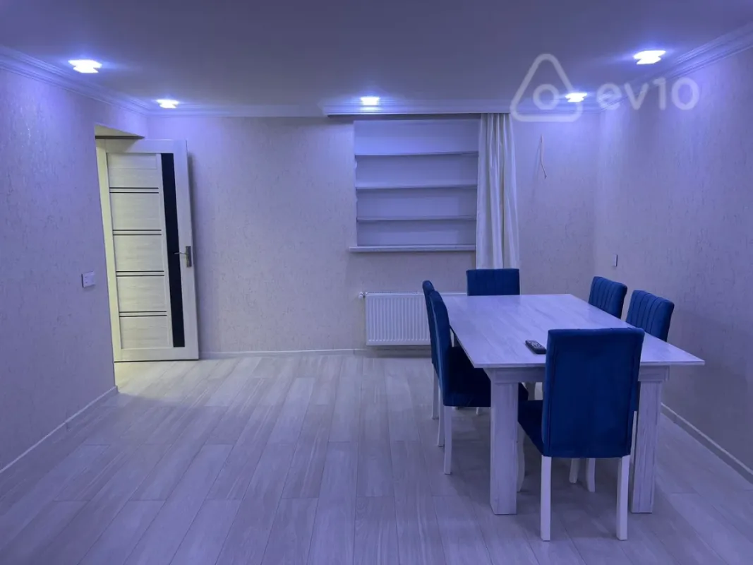 Kirayə verilir 2 otaqlı həyət evi 55 m²