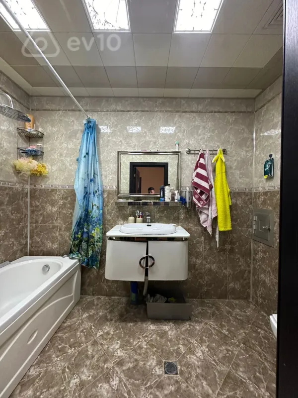 Satılır 3 otaqlı yeni tikili 96 m²