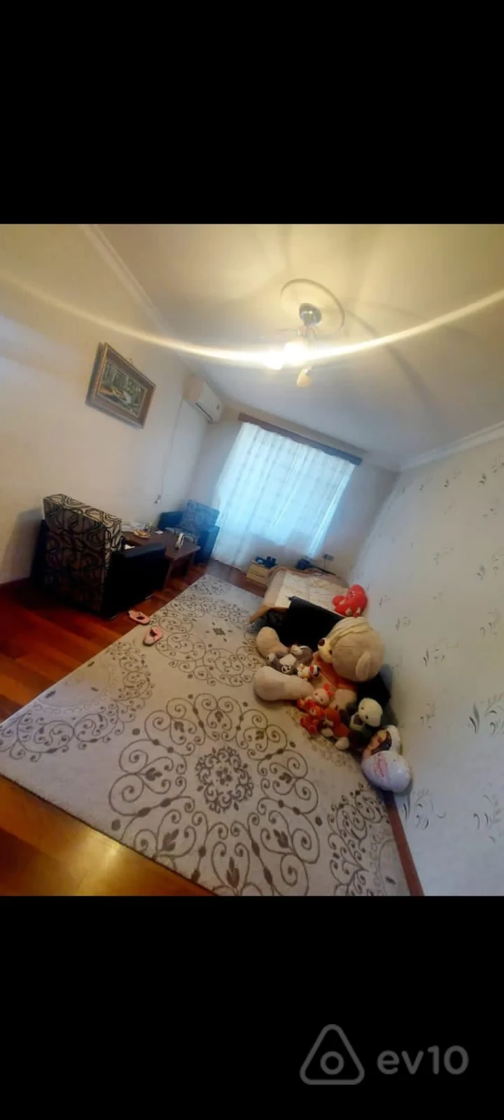 Kirayə verilir 2 otaqlı köhnə tikili 65 m²