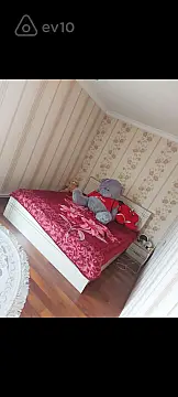 Kirayə verilir 2 otaqlı köhnə tikili 65 m²