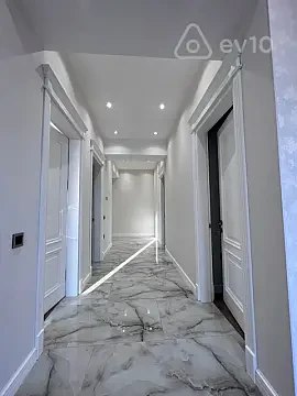 Kirayə verilir 3 otaqlı yeni tikili 145 m² — Bakı, Yasamal 3 otaq 145.00 m²
