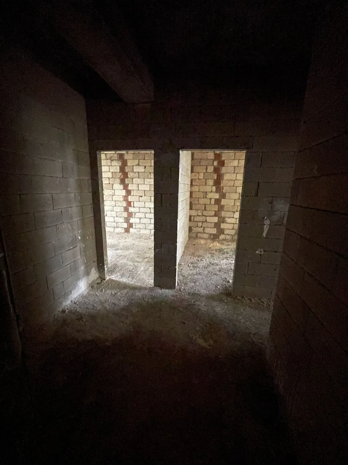 Satılır 2 otaqlı yeni tikili 70 m²