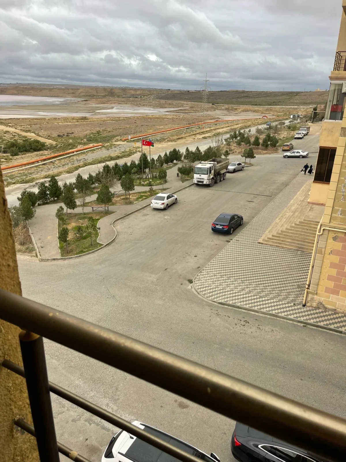 Satılır 2 otaqlı yeni tikili 70 m²