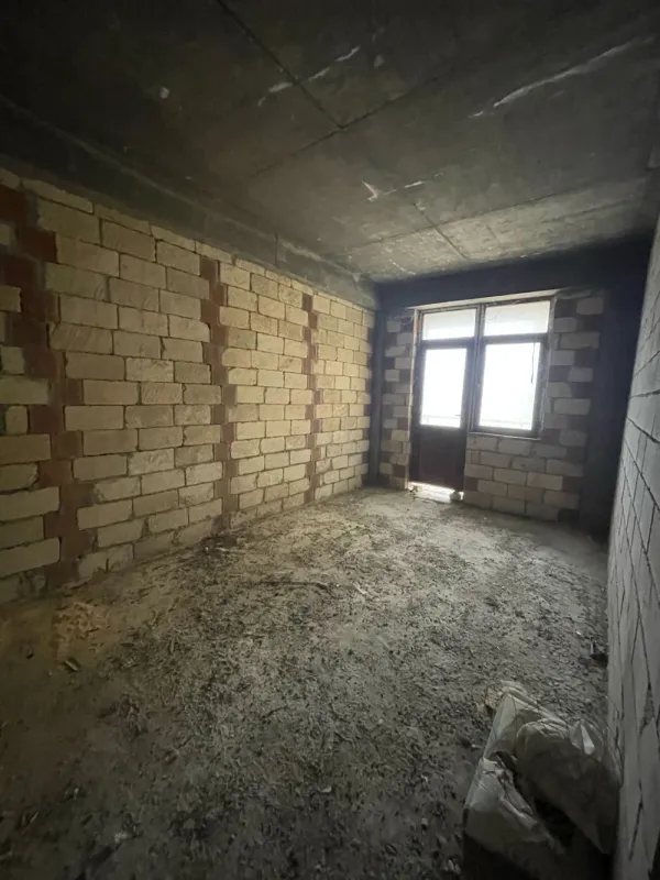 Satılır 2 otaqlı yeni tikili 70 m²