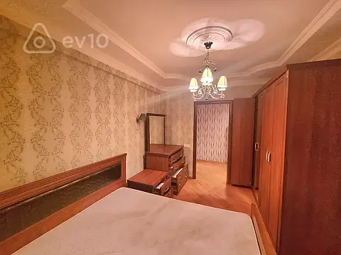 Kirayə verilir 2 otaqlı yeni tikili 80 m²