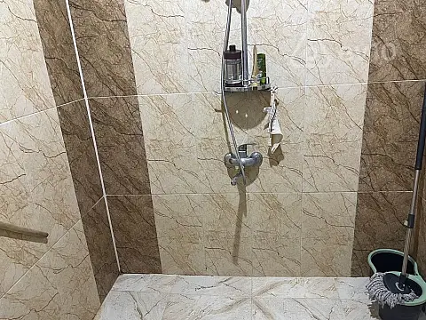 Kirayə verilir 3 otaqlı köhnə tikili 65 m²