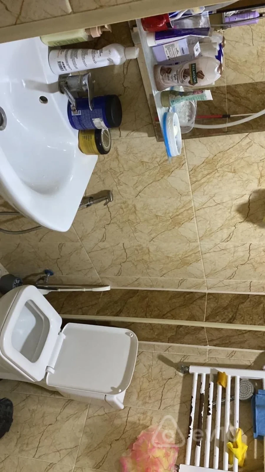 Kirayə verilir 3 otaqlı köhnə tikili 65 m²