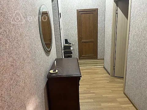 Kirayə verilir 3 otaqlı köhnə tikili 65 m²