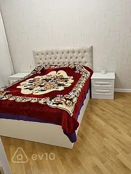 Kirayə verilir 2 otaqlı yeni tikili 65 m²